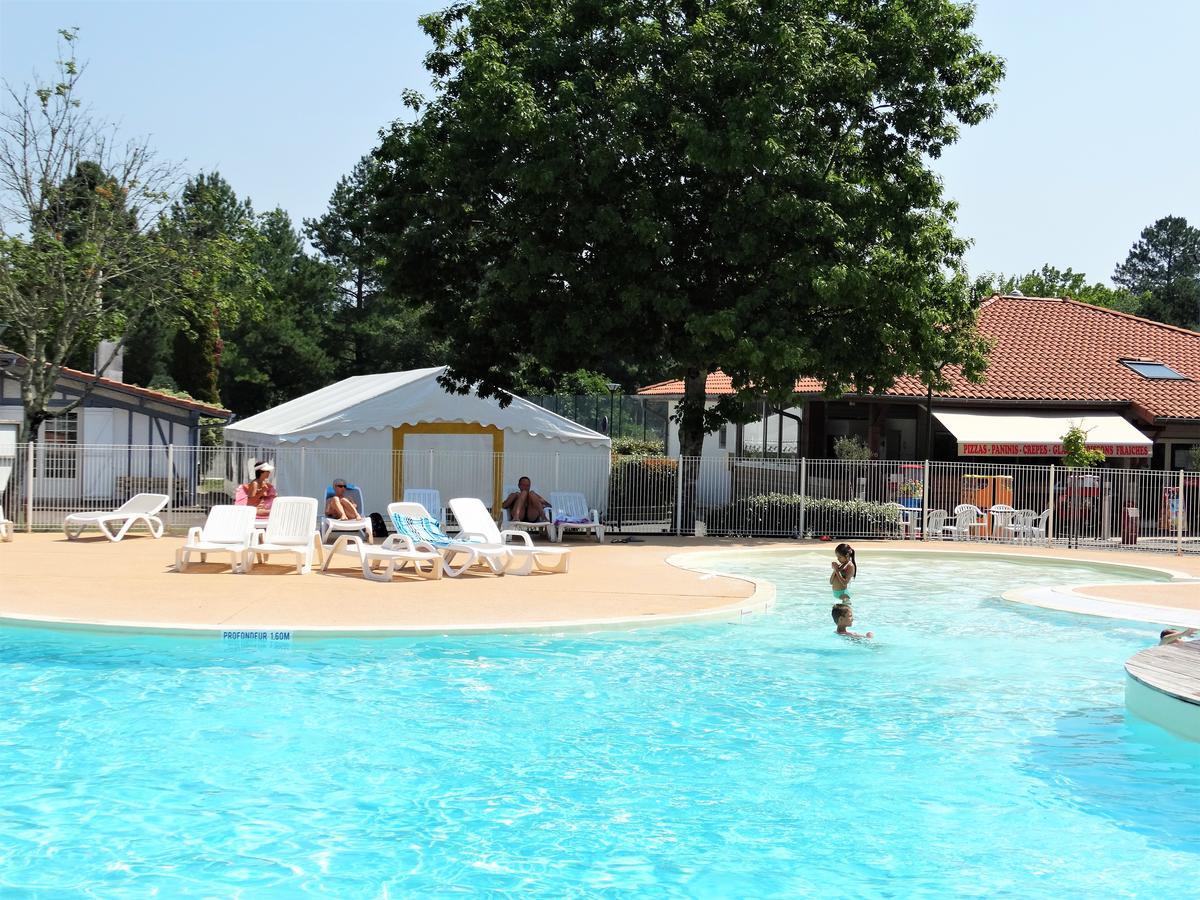 Camping Sunissim L'Airial By Locatour Hotel ซุสตง ภายนอก รูปภาพ